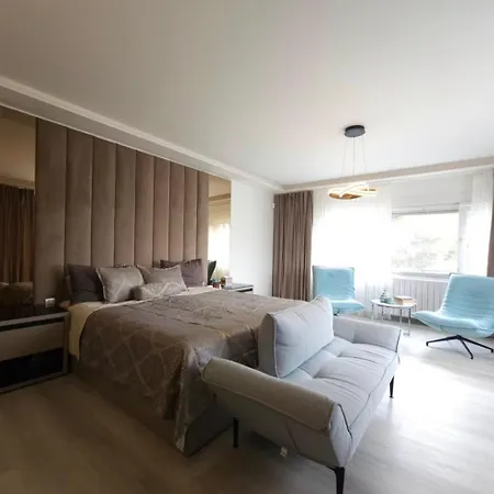Vrelo Bosne - Ilidza, Free Parking Villa